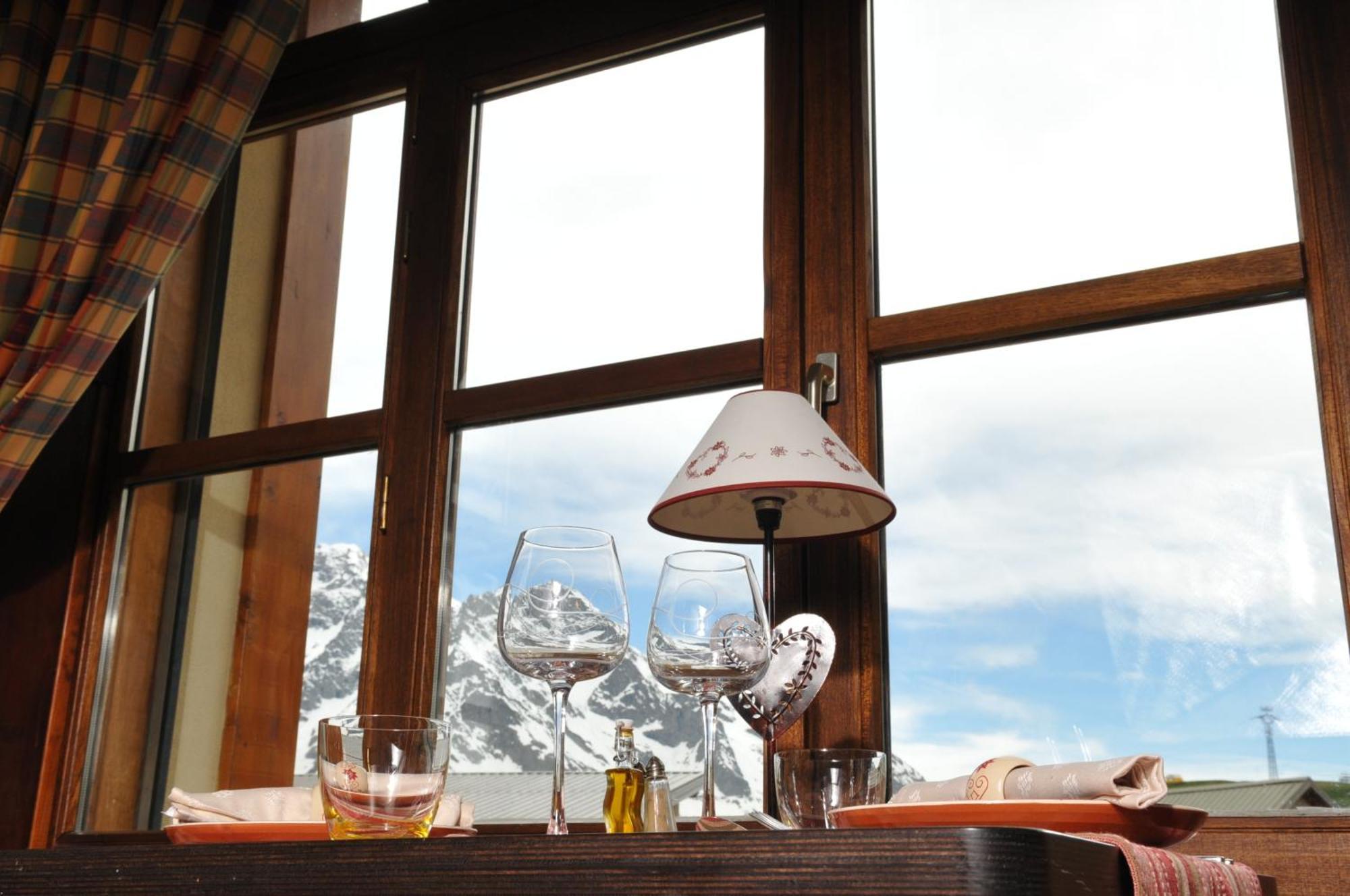 Lautaret Lodge & Spa Le Monêtier-les-Bains Εξωτερικό φωτογραφία